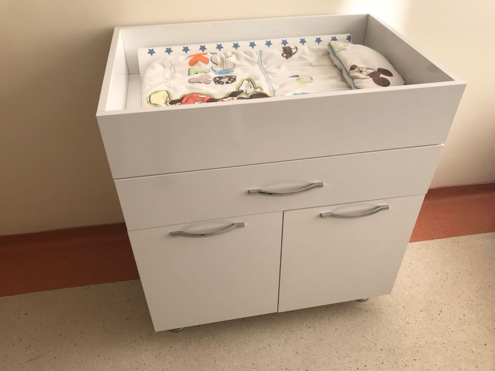 Emzirme ve bebek bakım odası